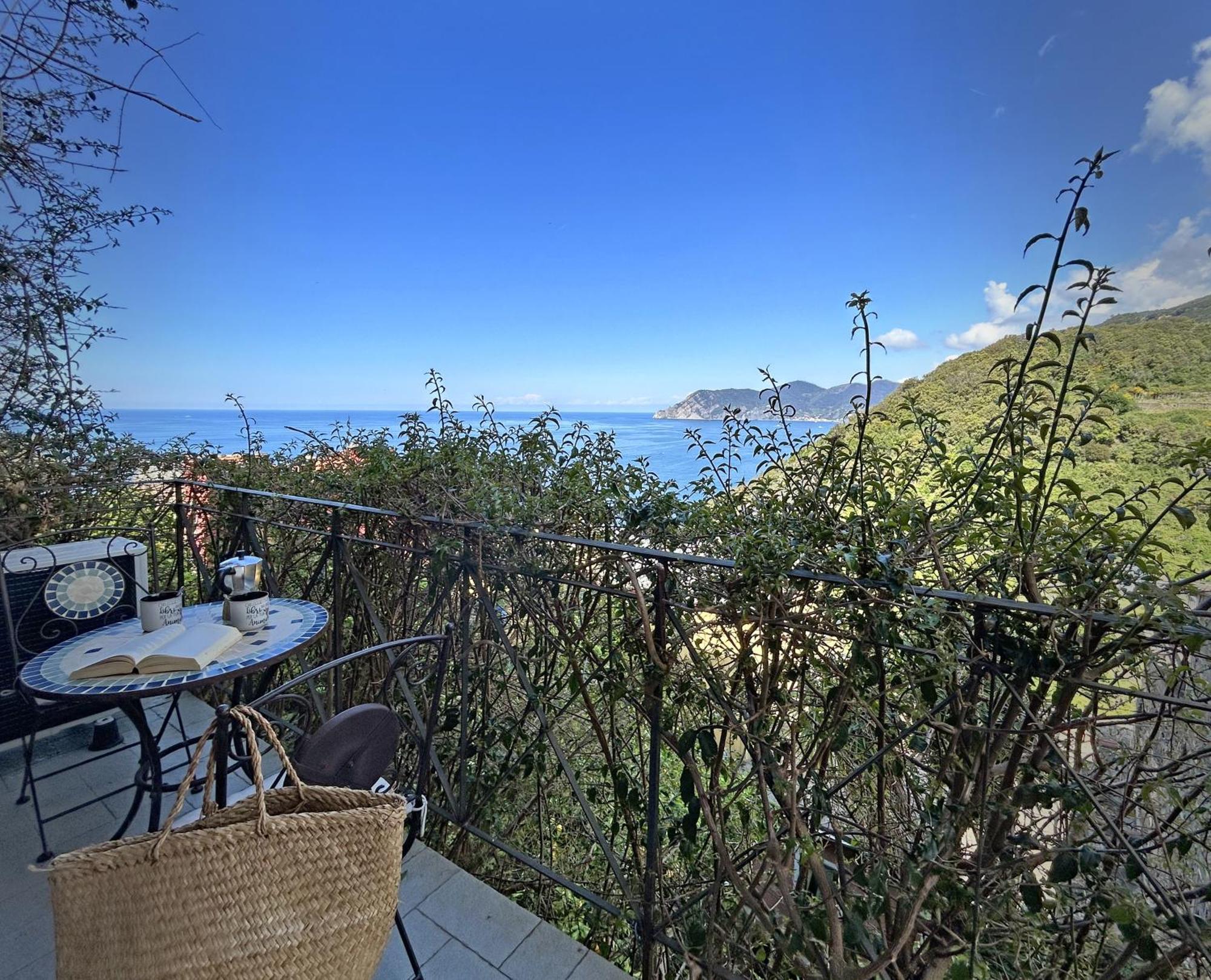 코르니글리오 Pietra Azzurra, Newly Renovated 아파트 외부 사진